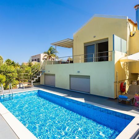 Villa Litsa Litsárdha 외부 사진