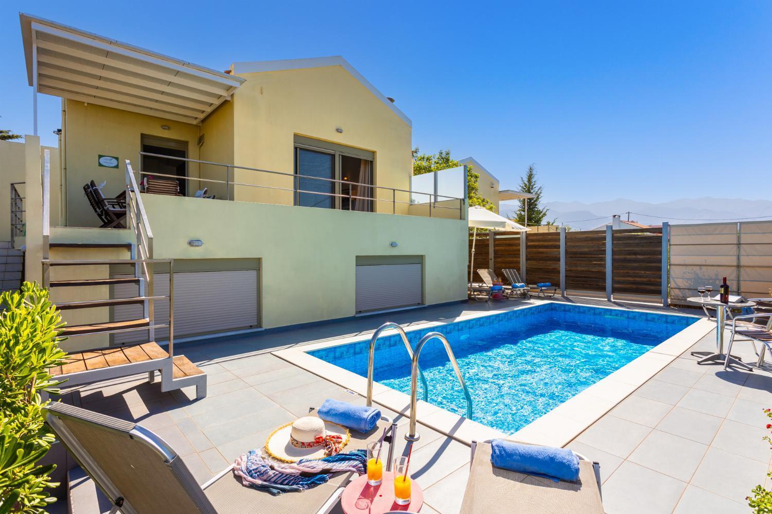 Villa Litsa Litsárdha 외부 사진